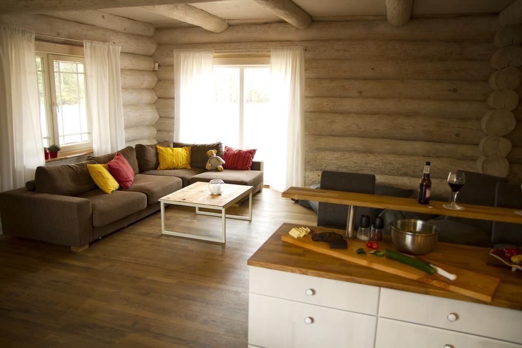 Humala Holiday Home Kohila Szoba fotó